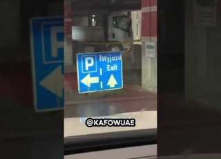 تسليم السيارات في مطار كراكوف السياحة في بولندا Krakow Warsaw Poland Zakopane Lodz بولندا