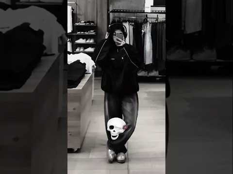 بتهددني انا يابن السوده