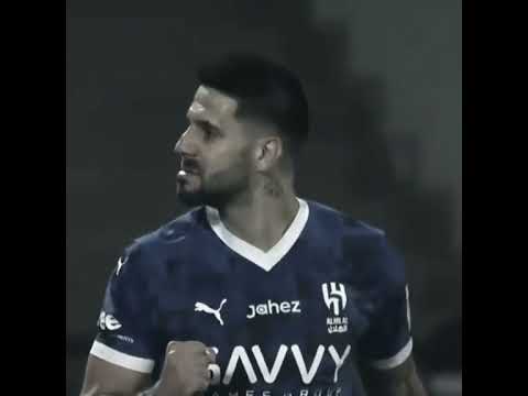 منايا منايا نجيب البطوله