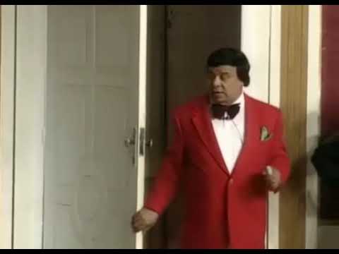 اي المجتمع ده تحشيش مجتمع تافه