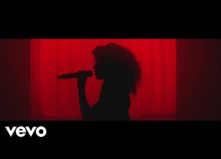Izzy Bizu Lost Paradise Live Stripped Vevo UK LIFT