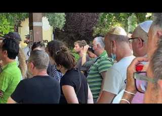 רנן שור מספיד את צבי שיסל ז ל ואחריו הרב אורי זוהר