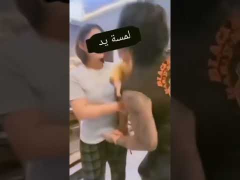 هنالك لمسة يد