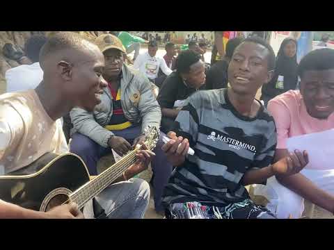 MSIKIE ABIUDI ALIVOPITA NA NAANZA NA MUNGU YA THE MAFIK MSIKIE ABIUDI ALIVOPITA NA NAANZA NA MUNGU YA THE MAFIK