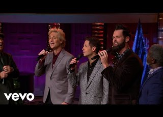 Away In A Manger Live At Studio C Gaither Studios Alexandria IN 2021