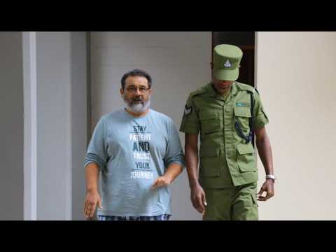 MHASIBU ABURUTWA KISUTU AKABILIWA NA MASHTAKA 43 YA UHUJUMU UCHUMI BILIONI TANO