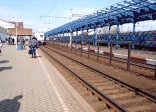 Електропоїзд ЕР9м 559 6305 Козятин Жмеринка прибуває на станцію Вінниця