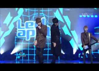  LEDApple Someone Met By Chance 어쩌다 마주친 SBS Inkigayo 인기가요 20111211