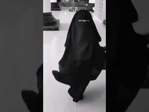 أنا طفلة سمتني أمي درة