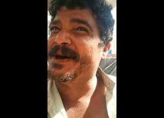 شوف شاعر مجنون في اليمن