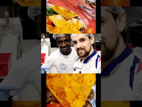 رجعنا لكم من جديد كيلو كباب حلبي مشوي على الفحم ولا اطيب من هيك