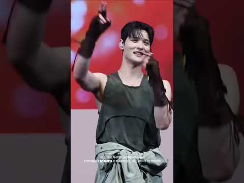 تحديث مكايا عبر مهرجان الفراولة Ampersandone Mackiah Ampersand Kpop كيبوب