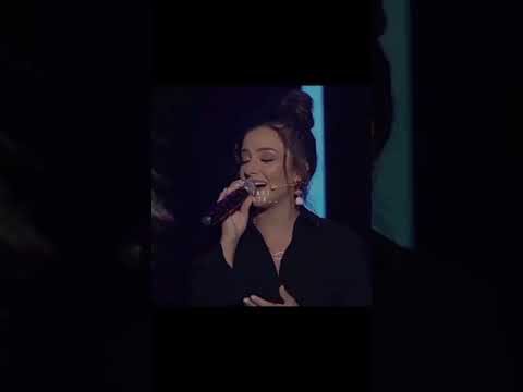 بتميل العيون ع خده وتشاهد جناين ورده بتميل العيون ع خده وتشاهد جناين ورده