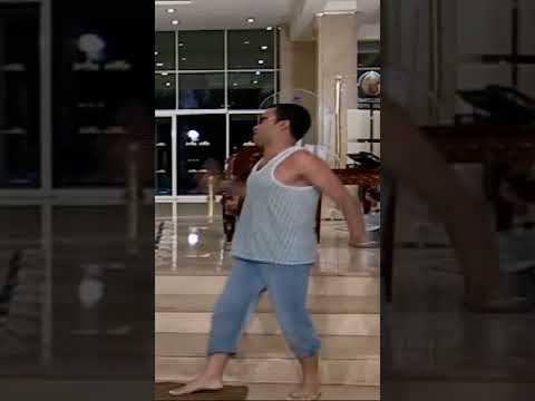 لما تسافر اول مرة وتروح فندق