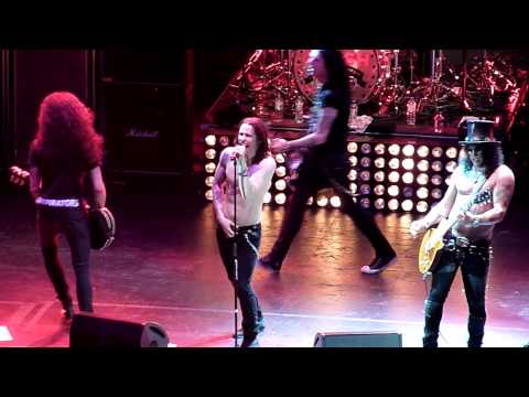 Slash Myles Kennedy Communication Breakdown Live London UK 06 06 2012