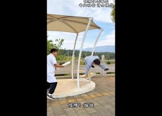 This Move Left Doctors Confused ExtremeParkour PrankPassersby DeliveryGuy