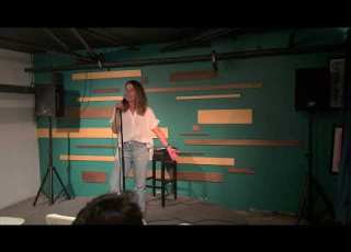  Candice Thompson At Monday Night Live