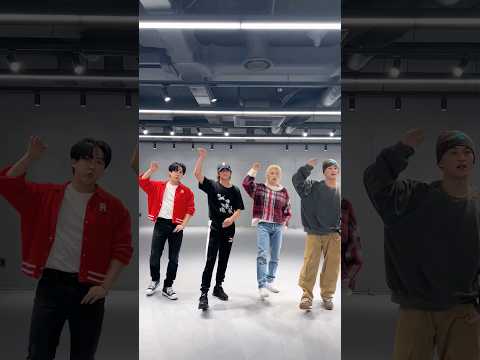 창빈 필릭스 의 락챌린지 LALALALA Challenge W NCT MARK HAECHAN 선배님 StrayKids Changbin Felix