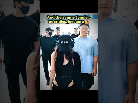 Jisoo Was All Smiles But Then Came Jennie Blackpink Jennie Jisoo Fyp Shorts