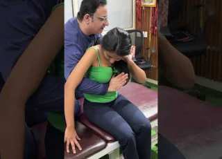 Chiropractor Treatment For School Teacher With Disc Bulge In Neck And Back In Delhi