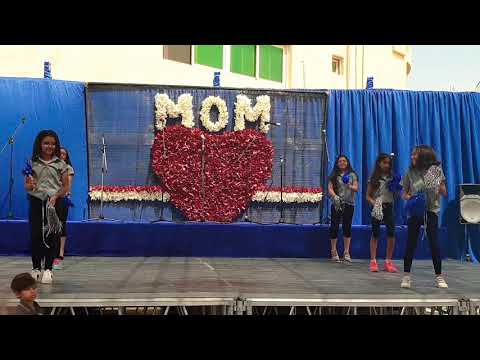 ماما احمد السيسي استعراض للأطفال عيد الام ماما احمد السيسي استعراض للأطفال عيد الام