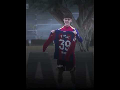 Chica Atractiva X Hector Fort Edit Barcelona