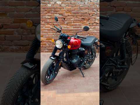 Royal Enfield Hunter 350 Red Color