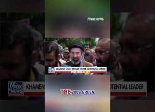 شاهزاده در سایه پسر خامنه ای به عنوان نامزد اصلی جانشینی پدرش ظاهر می شود شورت فاکس نیوز اخبار