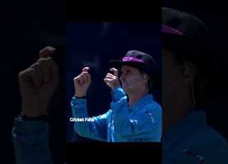 Estilo De Sinalização Icônico De Billy Bowden