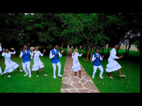 MAJI MWAMBANI CHOIR UJana Official Video