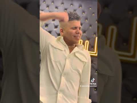 بقله موقع مهرجانات محمود الليثي انا بطل السوق