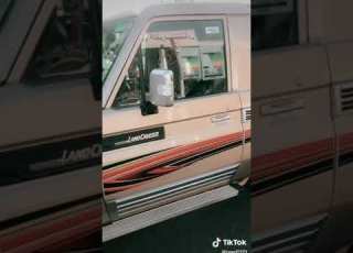 شوقي على جيب شاص