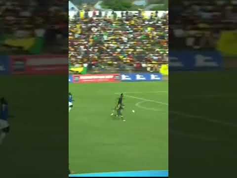 Mzize Anaifungia Yanga SC Goli La Pili Tabora United 0 2 Yanga