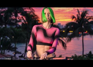 Miss Monique Yearmix 2023 Miami FL Melodic Techno Progressive House DJ Mix