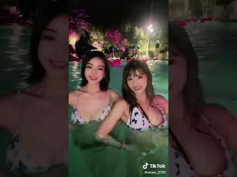 TikTok プールだからアレが浮いて見えちゃうやん ナイトプール Shorts 美女 Tiktok