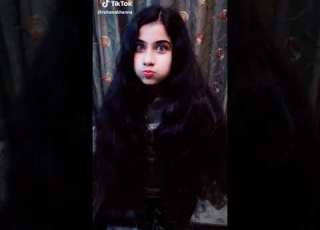 ميوزكلي روهانا خانا بطلة مسلسل قدري بلا لون