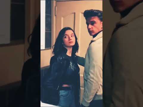 فيديوهات حب اغنيه ارفع ايدك فوق شاشه سوداء روعه فيديوهات حب اغنيه ارفع ايدك فوق شاشه سوداء روعه