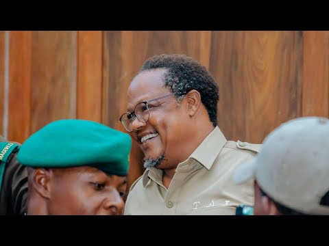 TUNDU LISSU AKITOLEWA MAHAKAMANI BAADA YA KESI KUAHIRISHWA