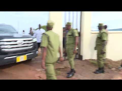 WAZIRI MKUU ANAKAGUA BANDARI YA KASANGA RUKWA WAZIRI MKUU ANAKAGUA BANDARI YA KASANGA RUKWA