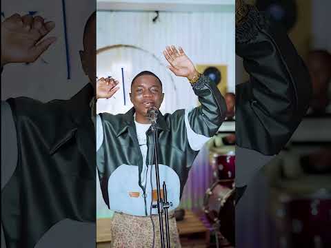 Dogo Paten Show Live Clouds 2026