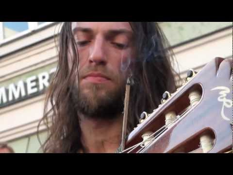 Estas Tonne The Song Of The Golden Dragon