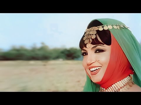 سميرة توفيق وح وح وآني بردانة