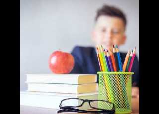  The EMSB Is Courting Families Who Have The Right To Send Their Kids To English School