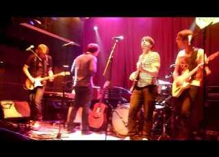 GEM Live 25 08 2011 In The SuperMarkt Den Haag Nr4