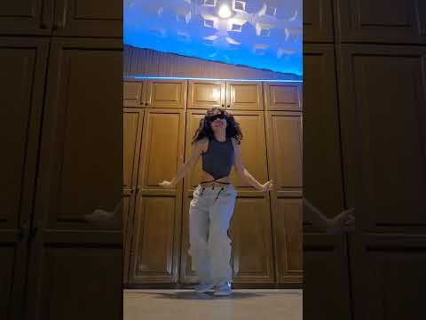 KISS OF LIFE Igloo Dance Cover By Valeria Vz Shorts Kpop Dance Viralvideo