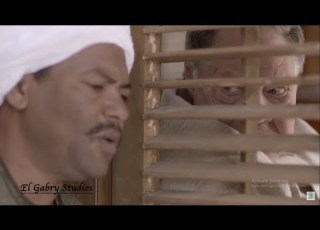 شوف فضل الله عمل ايه في الخواجه عبد القادر حطله ميا بسكر بدل الخمره