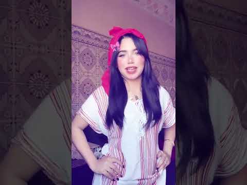 ناس قاع شافوه ومنڤوت عليه يكلني بعينيه ناس قاع شافوه ومنڤوت عليه يكلني بعينيه