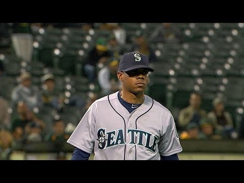 SEA OAK Elias Strikes Out Six Over 6 1 3 Solid