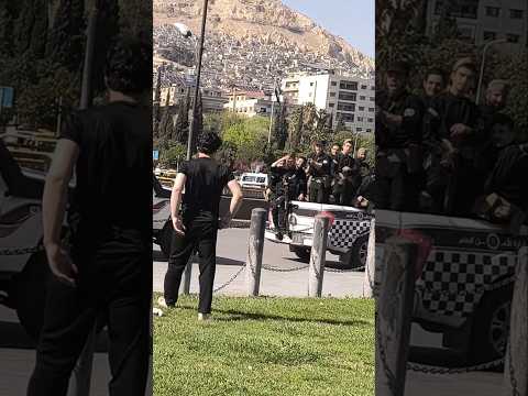 جندي من الأمن العام يضرب تحية لي لاعب باركور اشترك بل قناة وفعلو الجرس ليصلكم ل جديد مشاهدات سوريا جندي من الأمن العام يضرب تحية لي لاعب باركور اشترك بل قناة وفعلو الجرس ليصلكم ل جديد مشاهدات سوريا