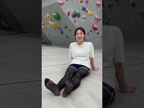 실제로 그렇다고 합니다 클라이밍 암벽등반 스타킹 스타킹발 발냄새 パンスト パンスト足 足裏 ストッキング 팁토 Pantyhose Pantyhosefeet